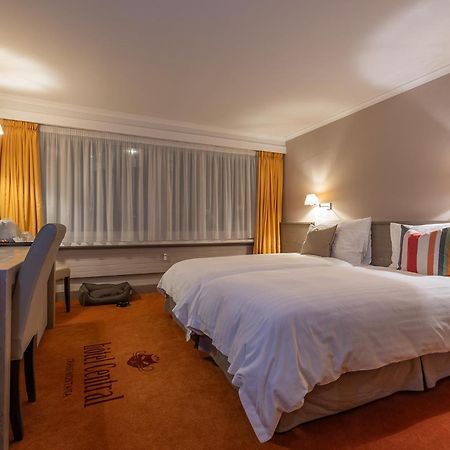 Hotel Central, Spa & Lounge Bar ครองส์มอนตานา ภายนอก รูปภาพ